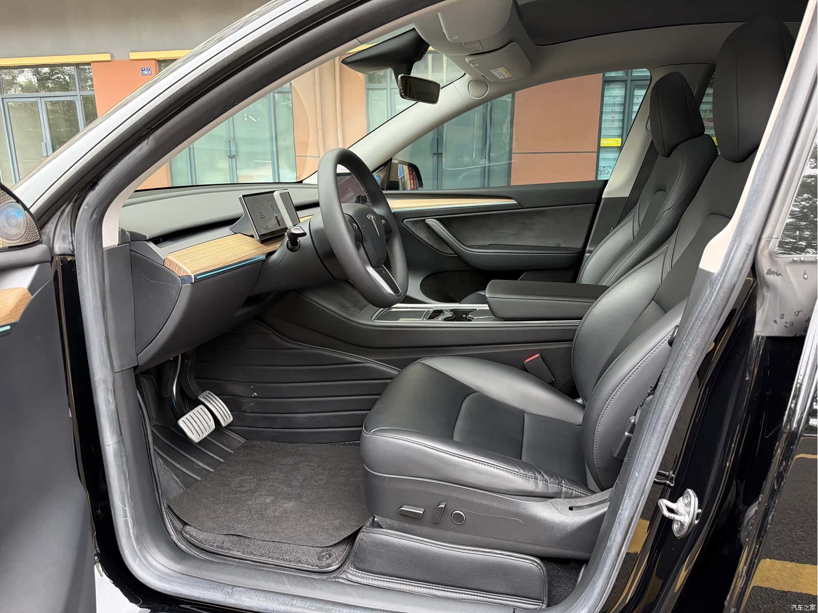 Tesla Model Y, 2022 7