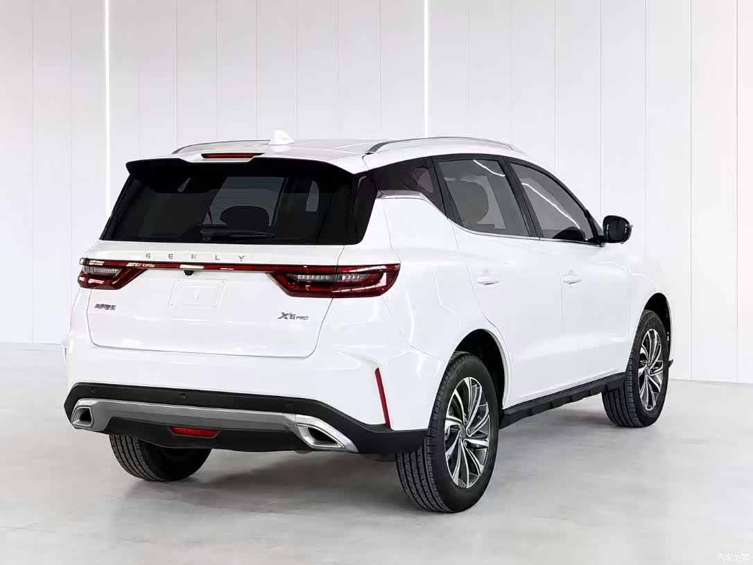 Geely X6, 2022 6