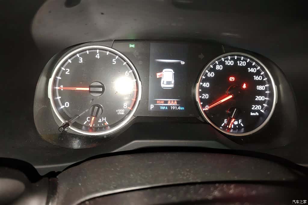 Toyota Wildlander, 2021 14