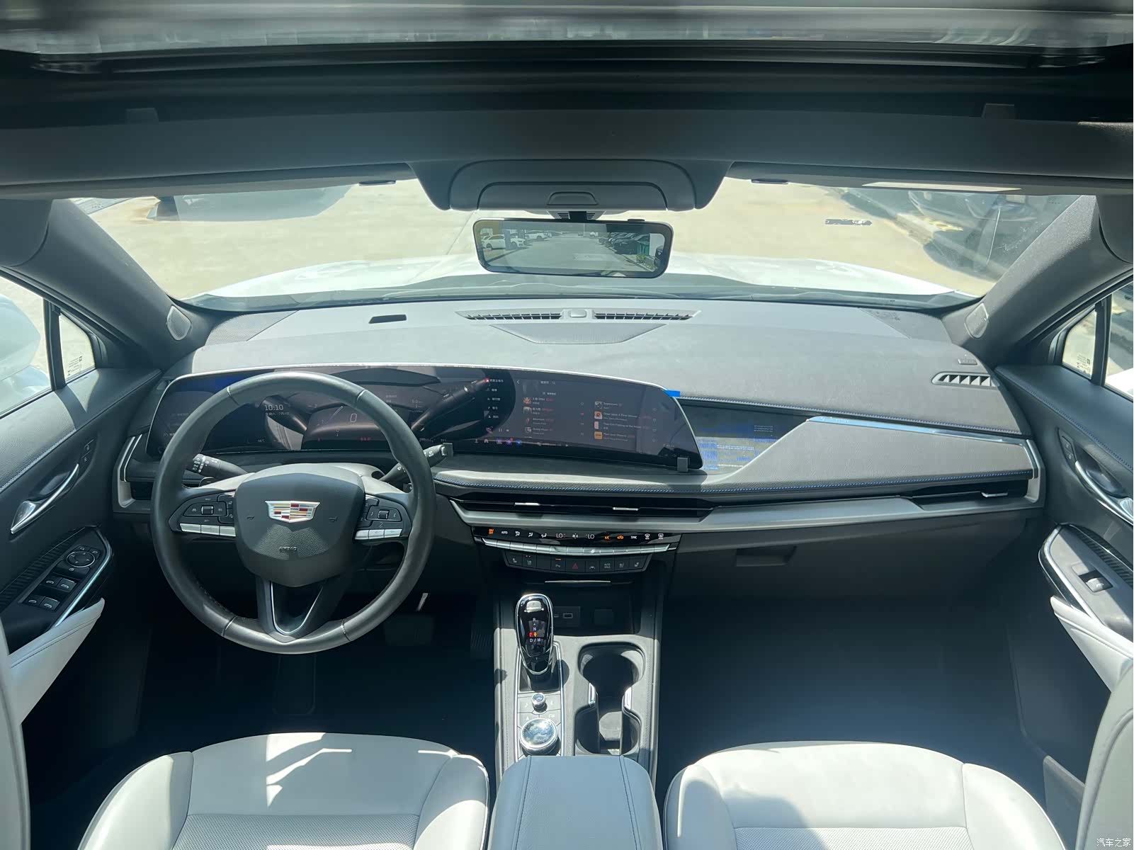 Cadillac XT4, 2025 7