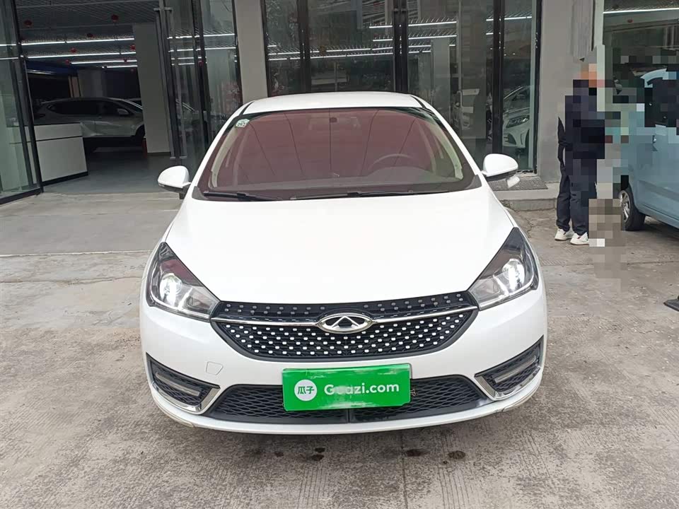 Chery Arrizo 5