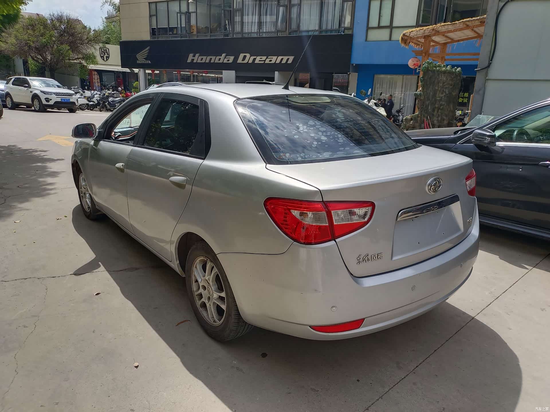 DongFeng S30, 2009 12