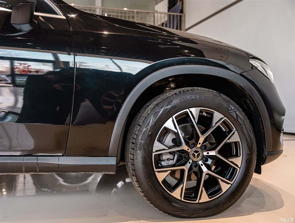 Mercedes-Benz GLC, 2025 все фото