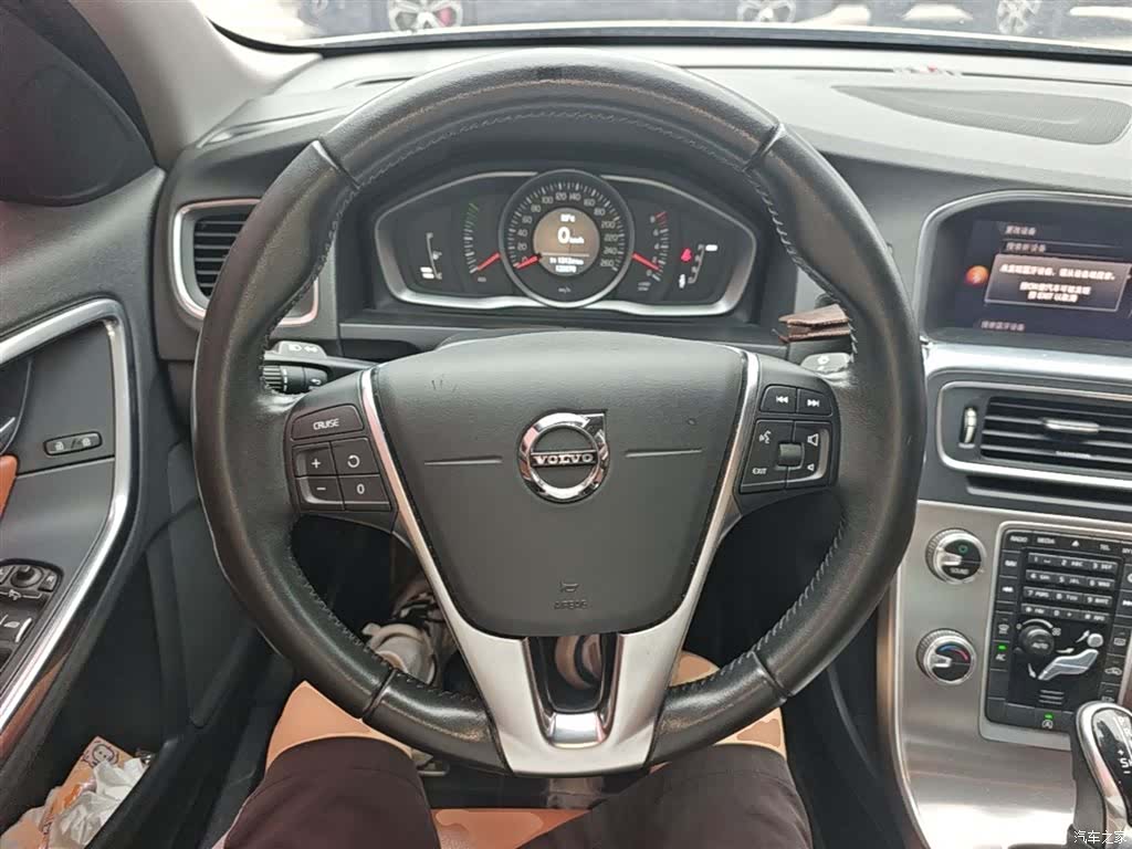 Volvo S60, 2018 11