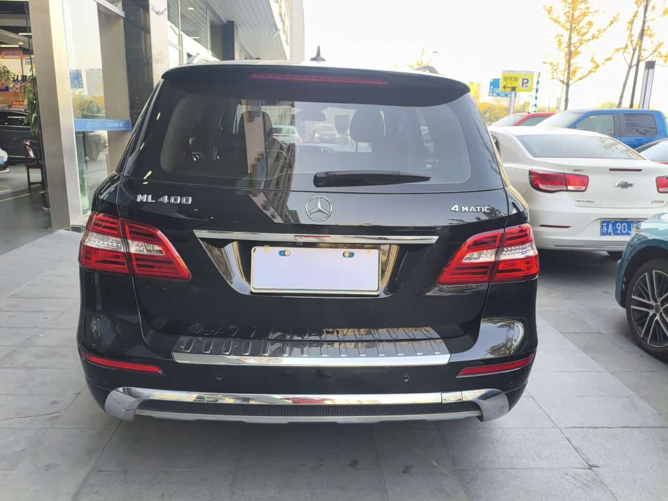 Mercedes-Benz M class