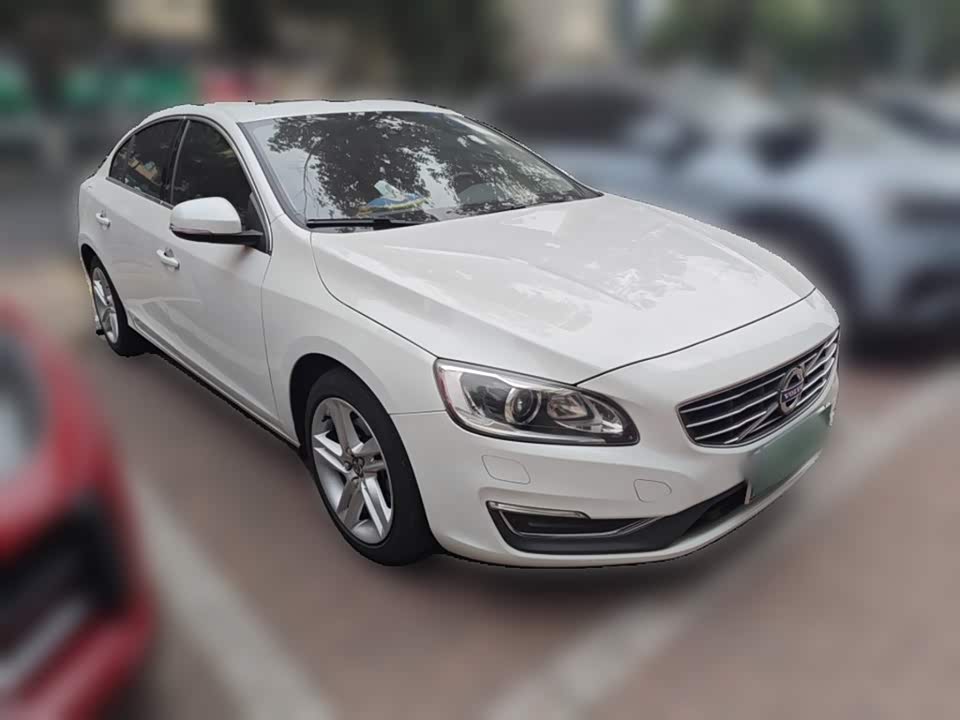 Volvo S60