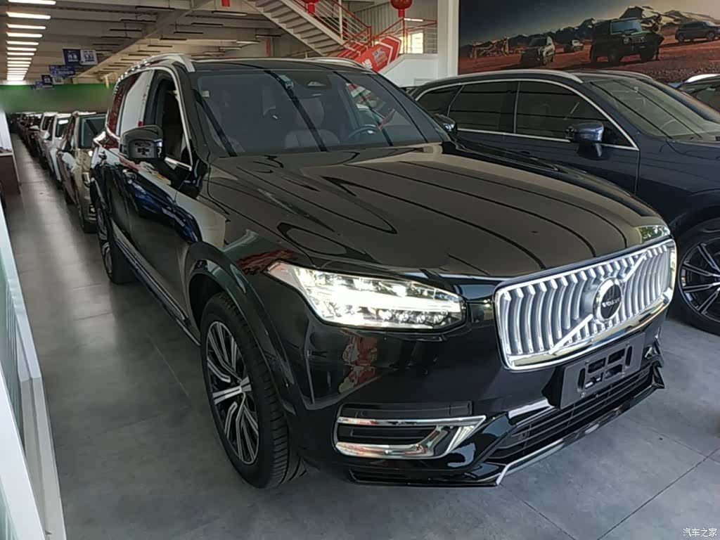 Volvo XC90, 2024 4