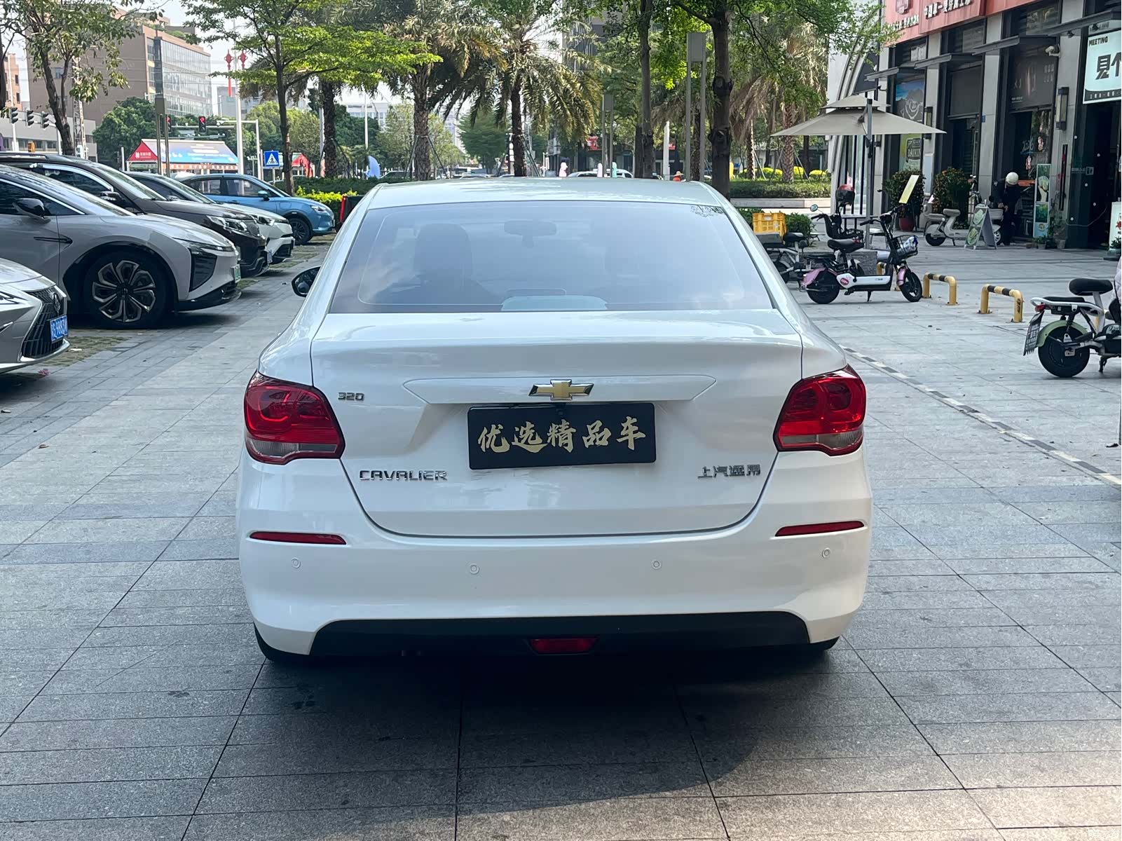 Chevrolet 320, 2018 все фото