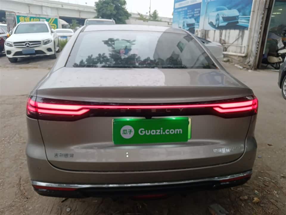 Geely Galaxy Galaxy Sparkle 6