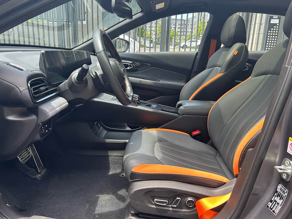 Trumpchi Shadow Leopard