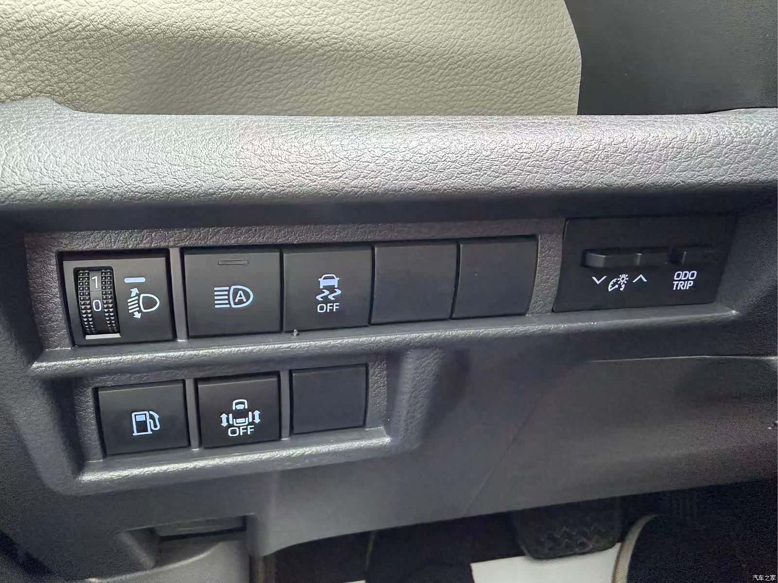 Toyota Sienna, 2023 16