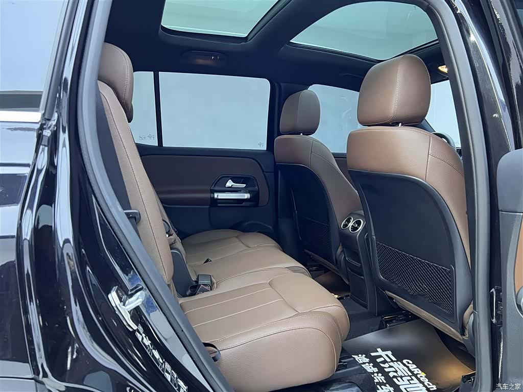 Mercedes-Benz GLB, 2024 22