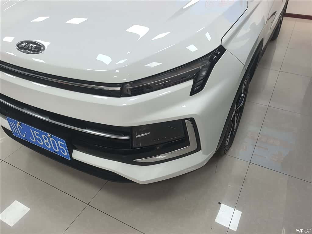 JAC X4, 2021 24