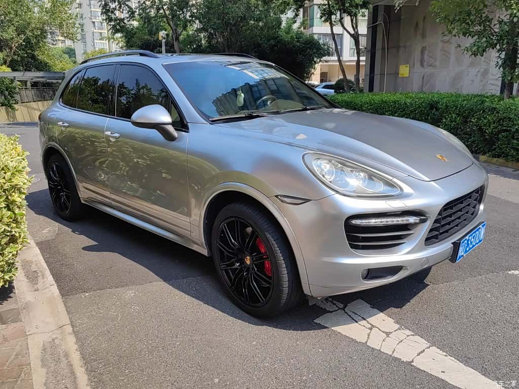 Porsche Cayenne, 2013 19