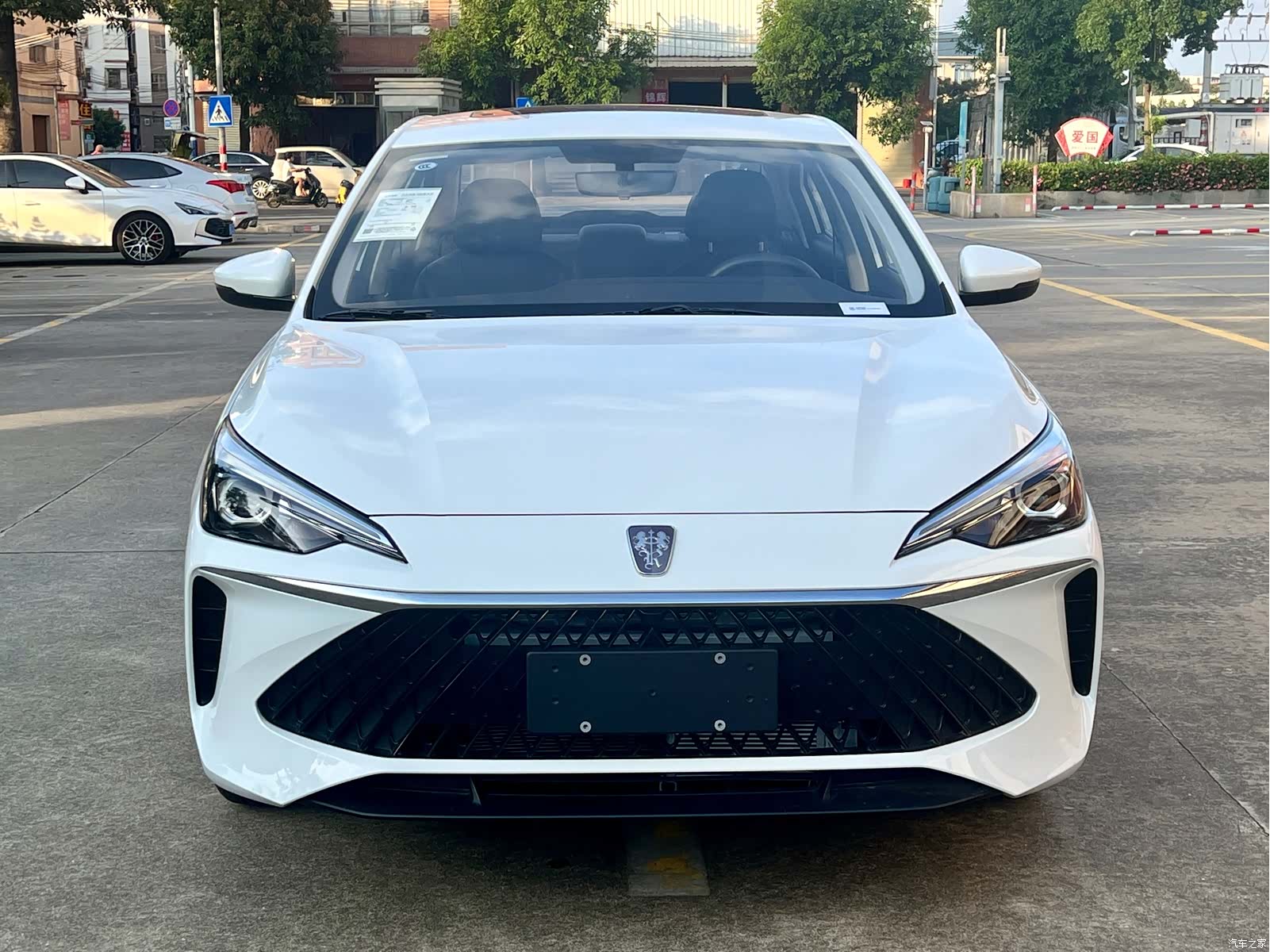 Roewe i5, 2025 2