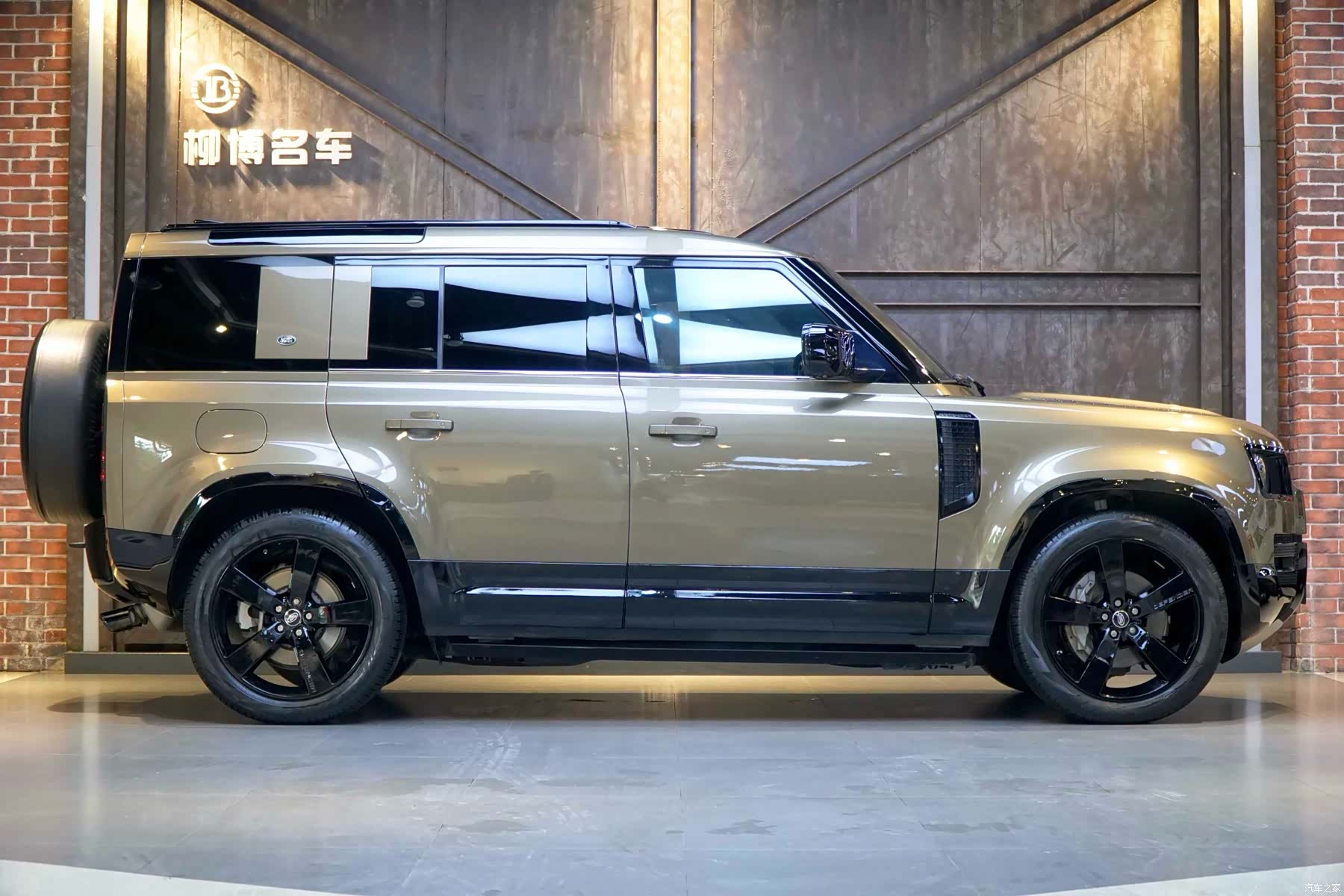 Land Rover Defender, 2020 21