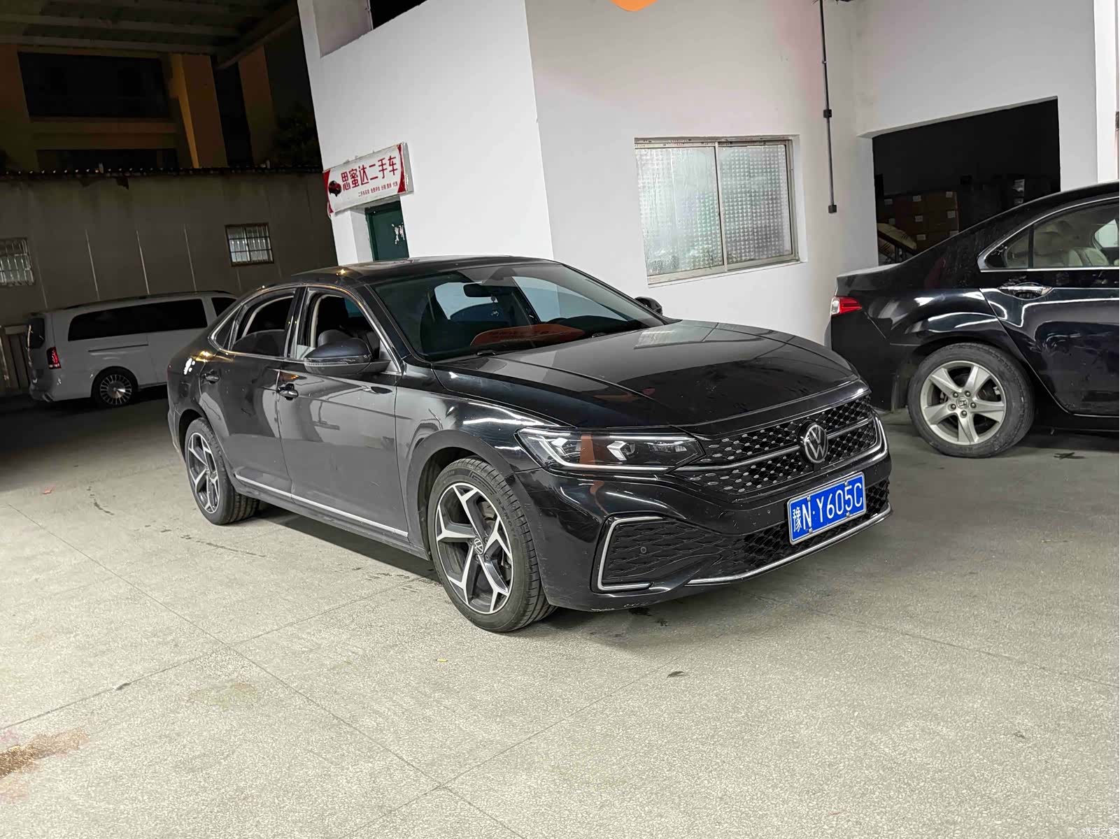 Volkswagen Passat, 2023 3