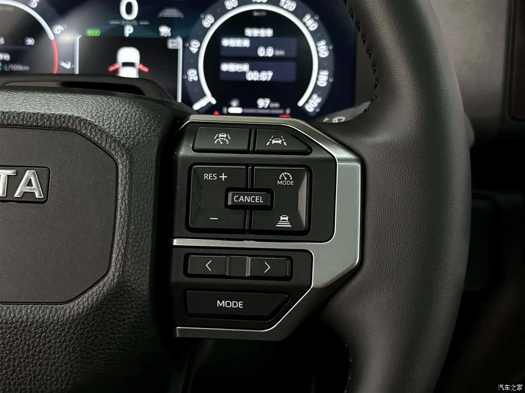 Toyota Prado, 2026 17