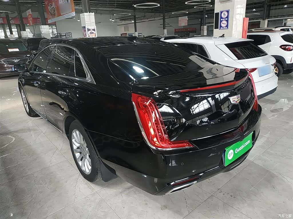 Cadillac XTS, 2019 все фото