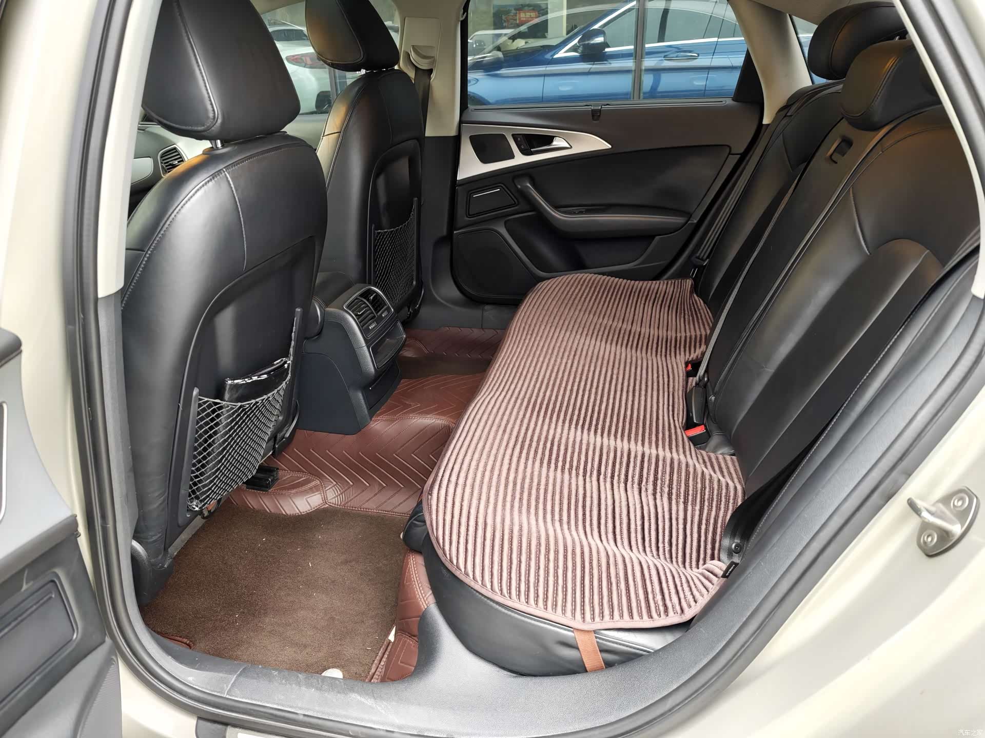 Audi A6L, 2016 11
