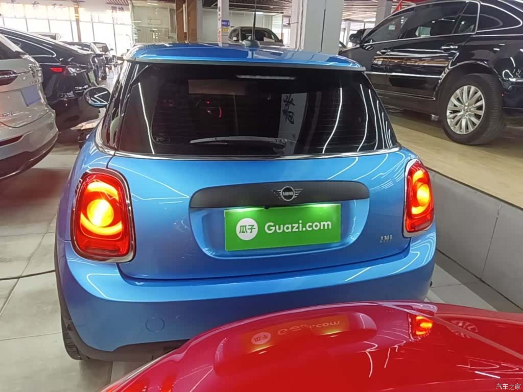 Mini ONE, 2018 6