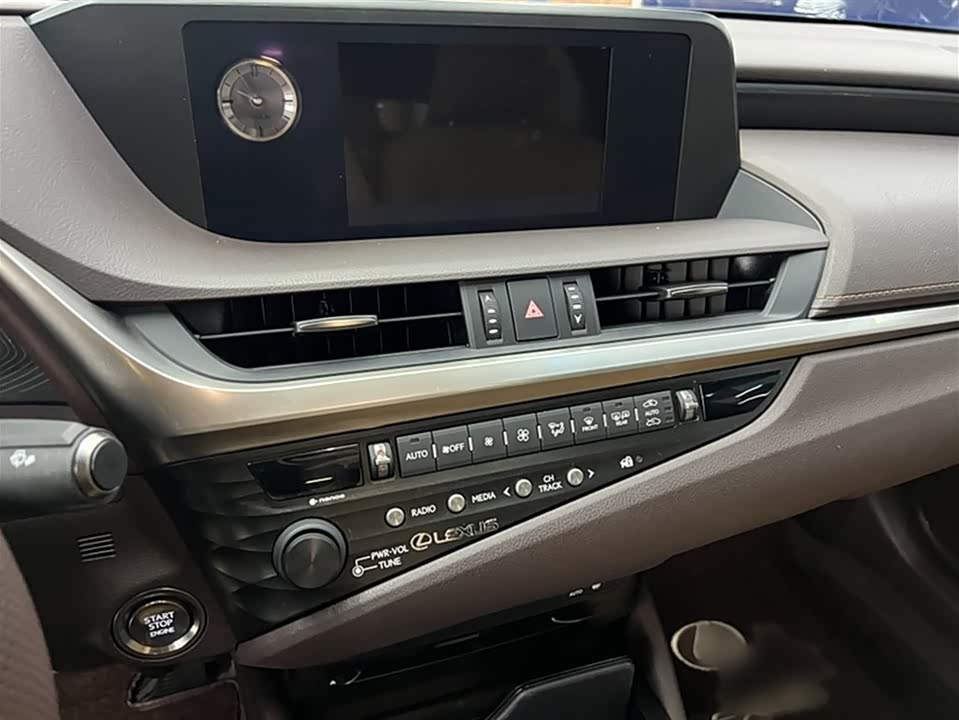 Lexus ES Lexus ES