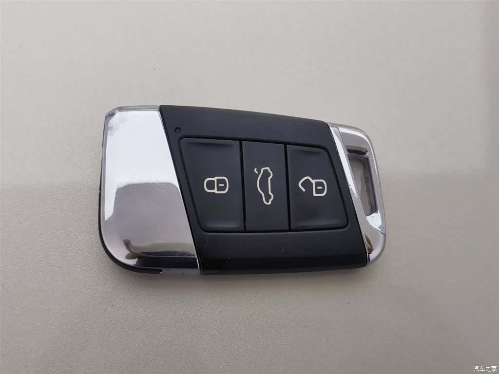 Volkswagen Magotan, 2017 19