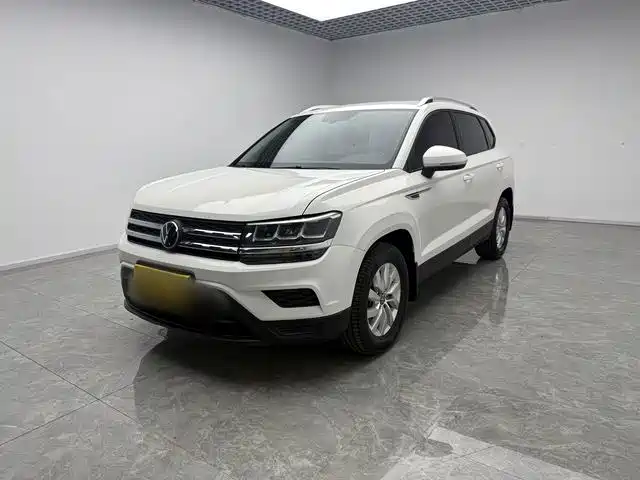 Volkswagen Tharu 2023 — купить из Китая под заказ