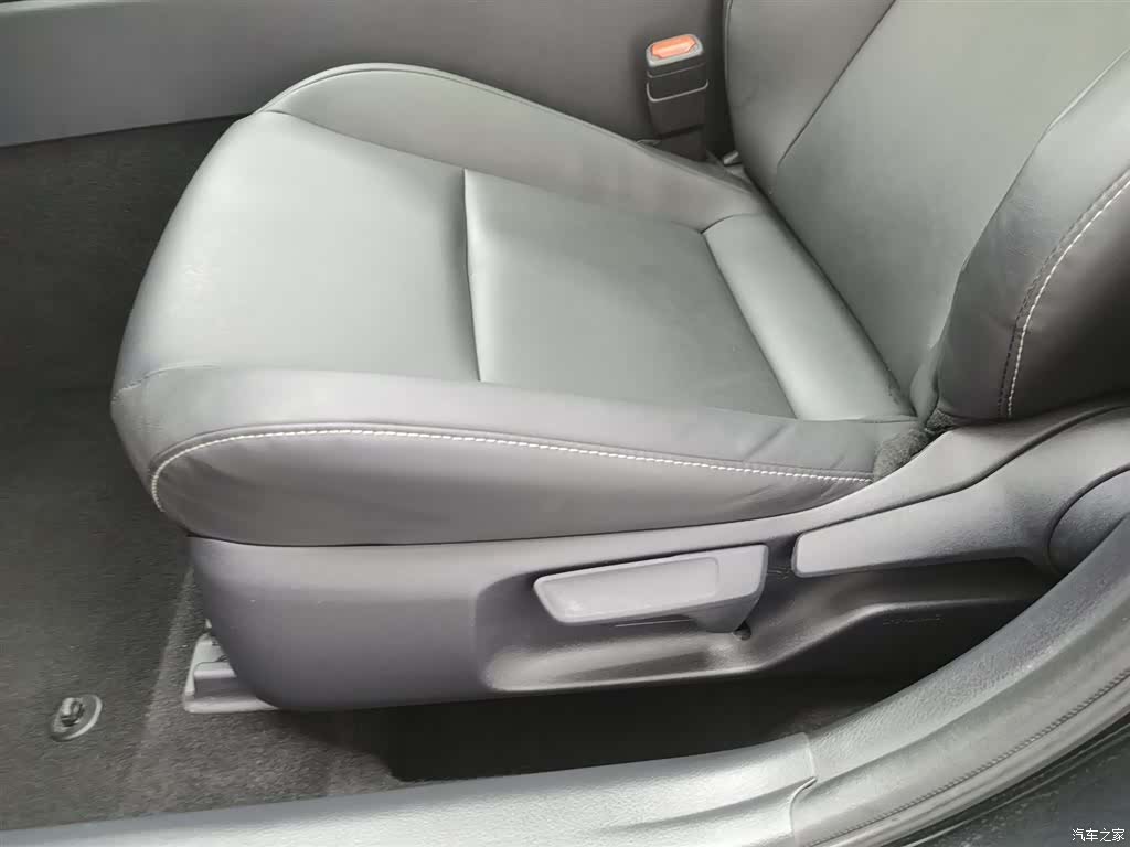 Toyota Camry, 2025 20