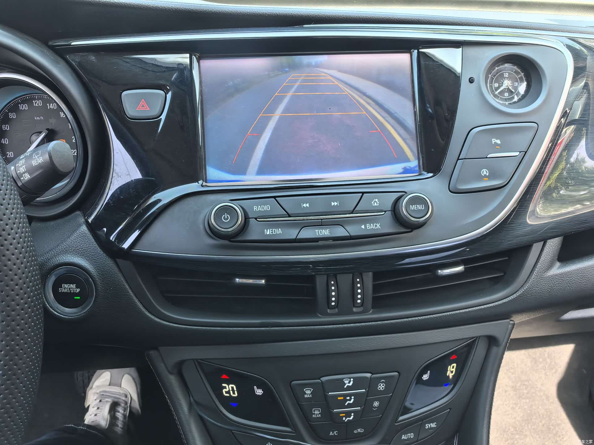 Buick Envision Plus, 2015 11