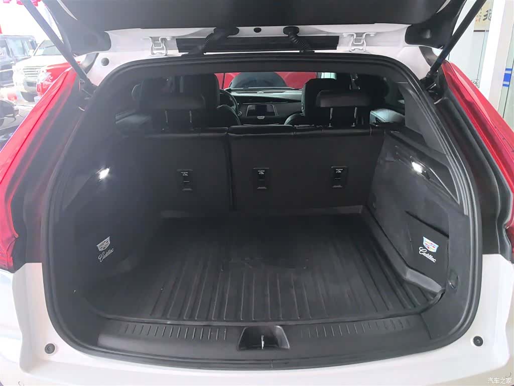 Cadillac XT4, 2022 15