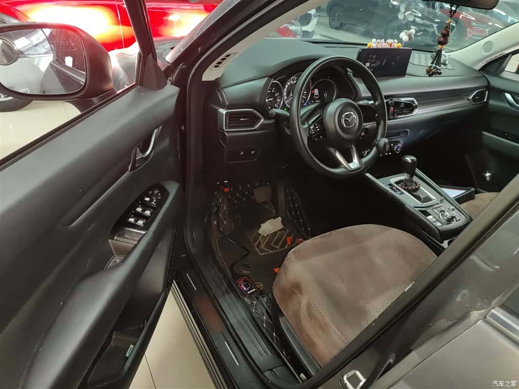 Mazda CX-5, 2025 12