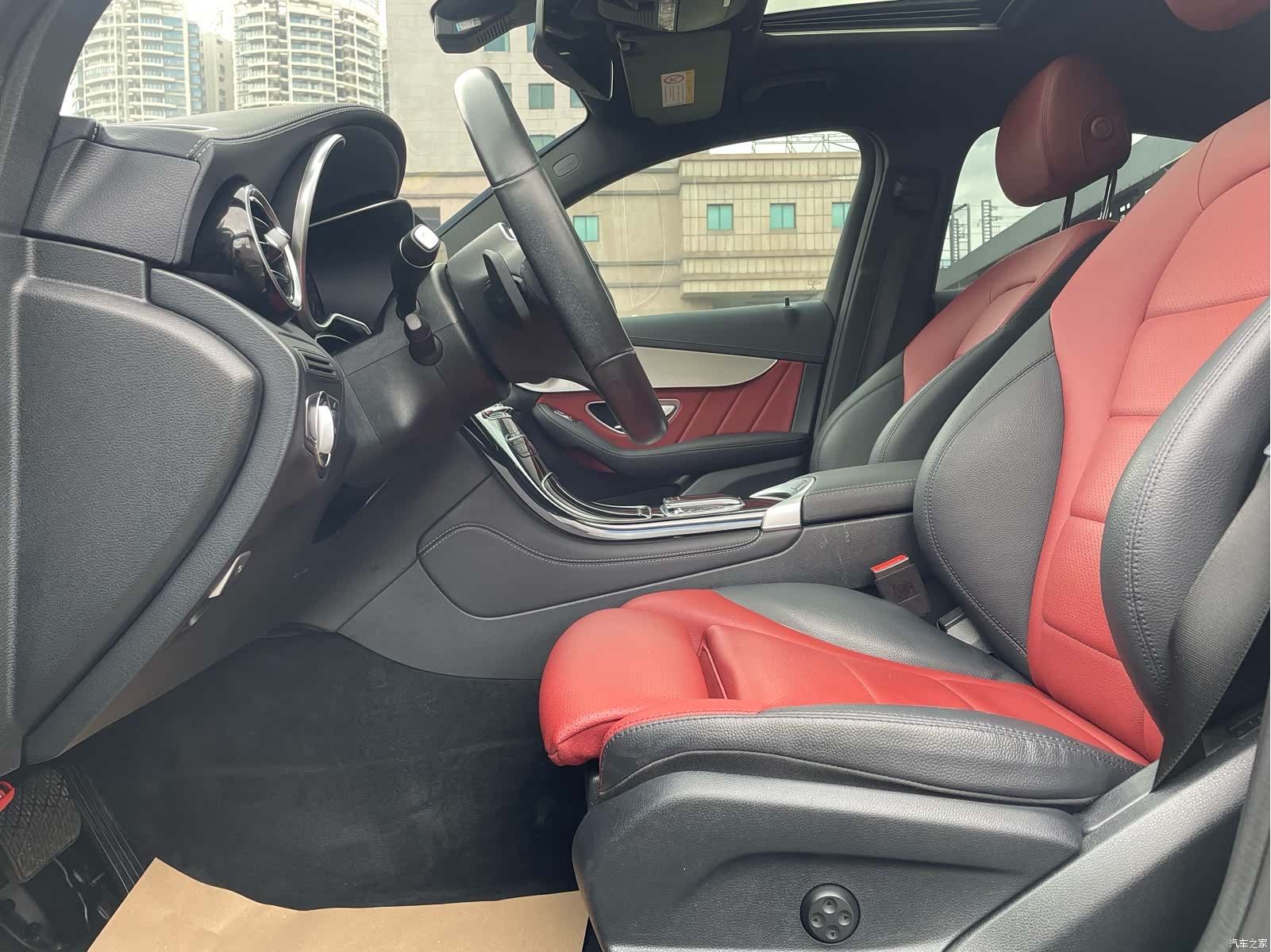Mercedes-Benz GLC, 2021 4