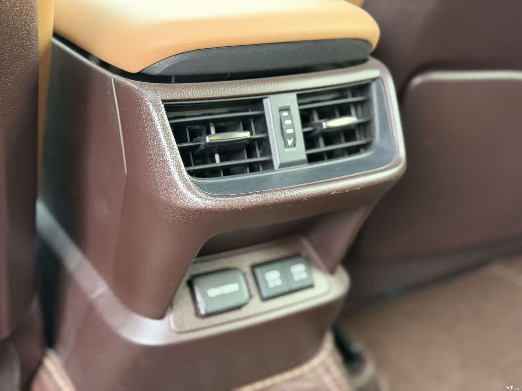 Lexus ES, 2020 9