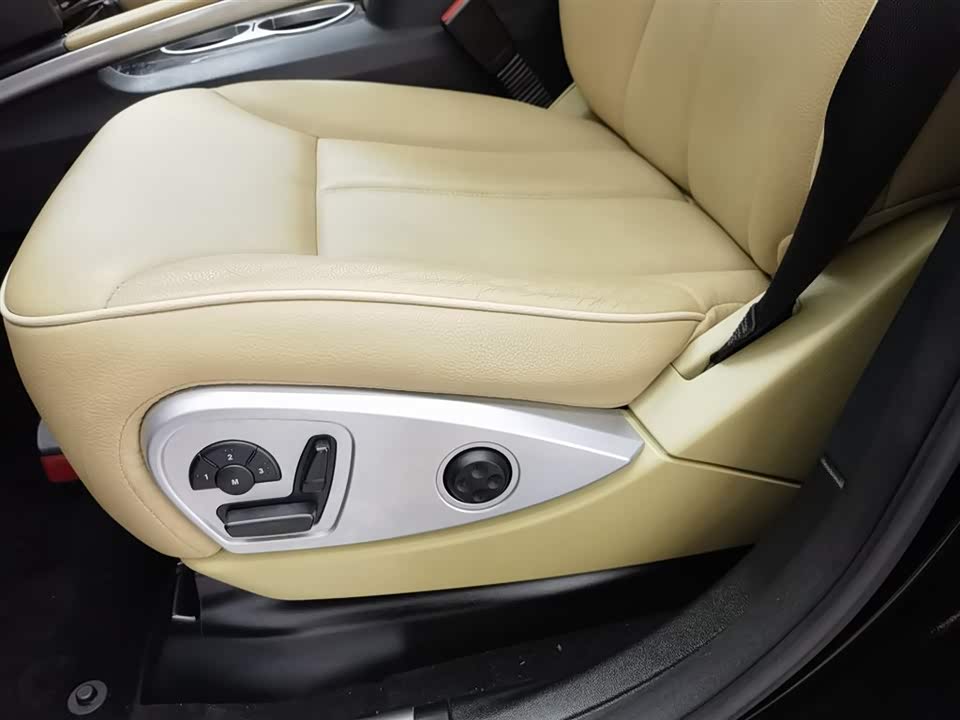 Mercedes-Benz M class