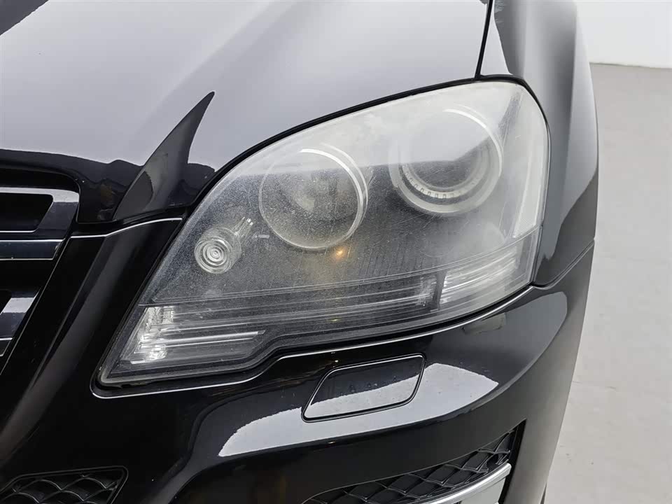 Mercedes-Benz M class