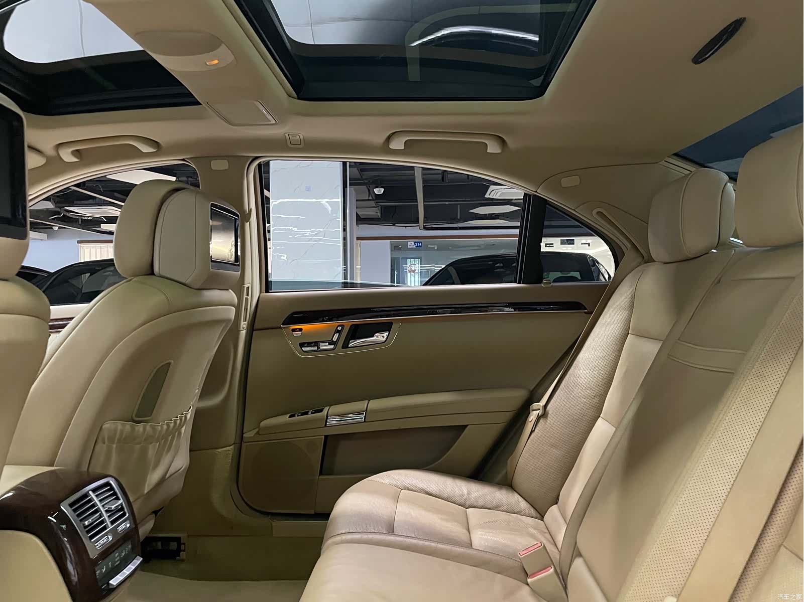 Mercedes-Benz S-Class, 2010 33