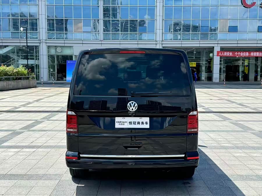 Volkswagen Multivan 2018, фото 6
