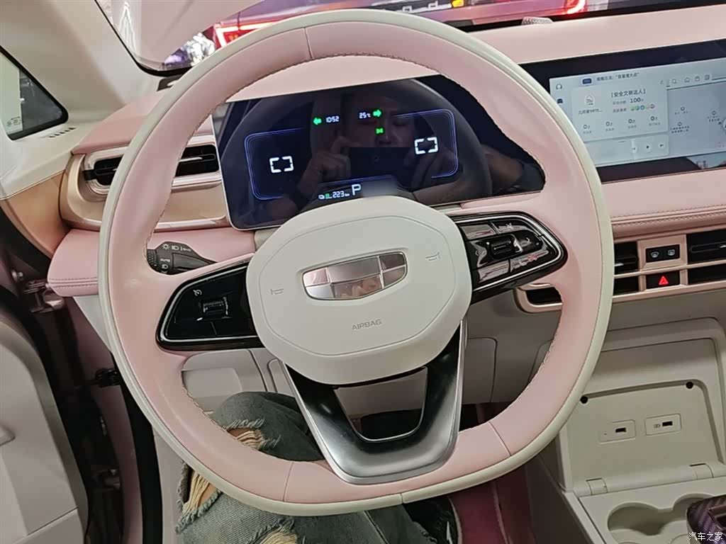 Geely E, 2023 11