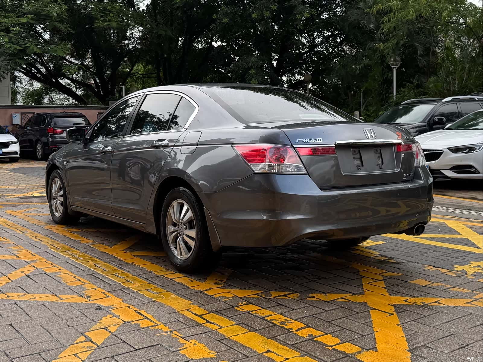 Honda Accord, 2008 11