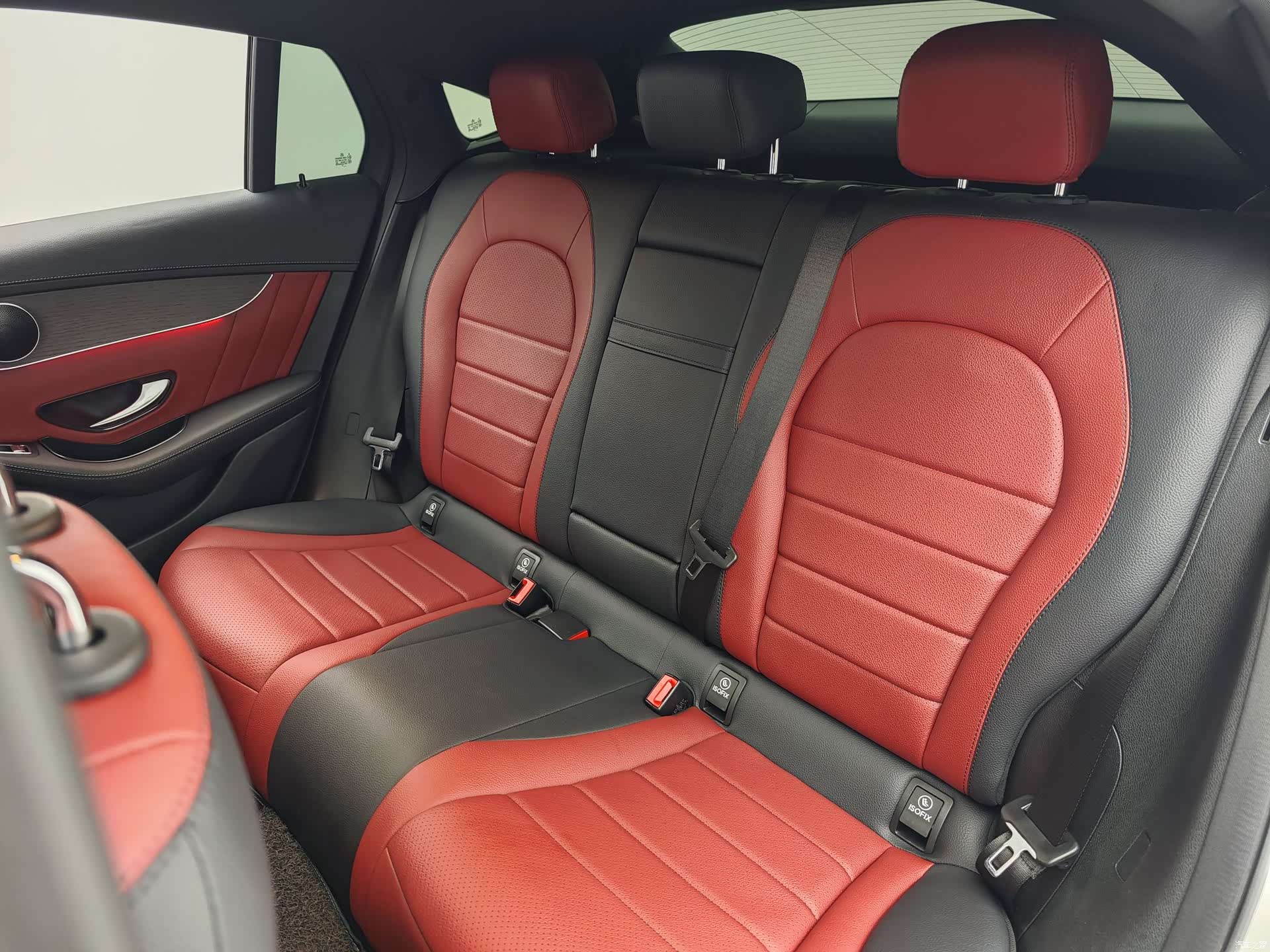 Mercedes-Benz GLC, 2020 15