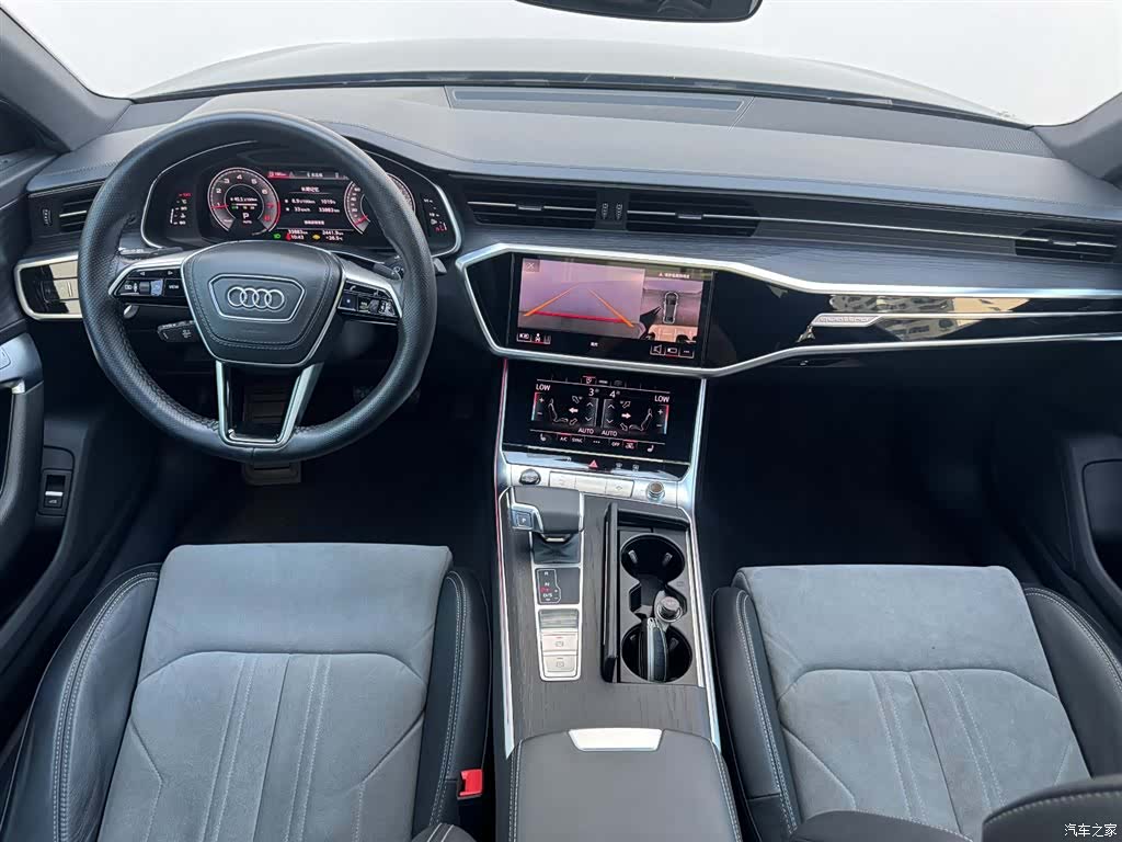 Audi A6L, 2024 19