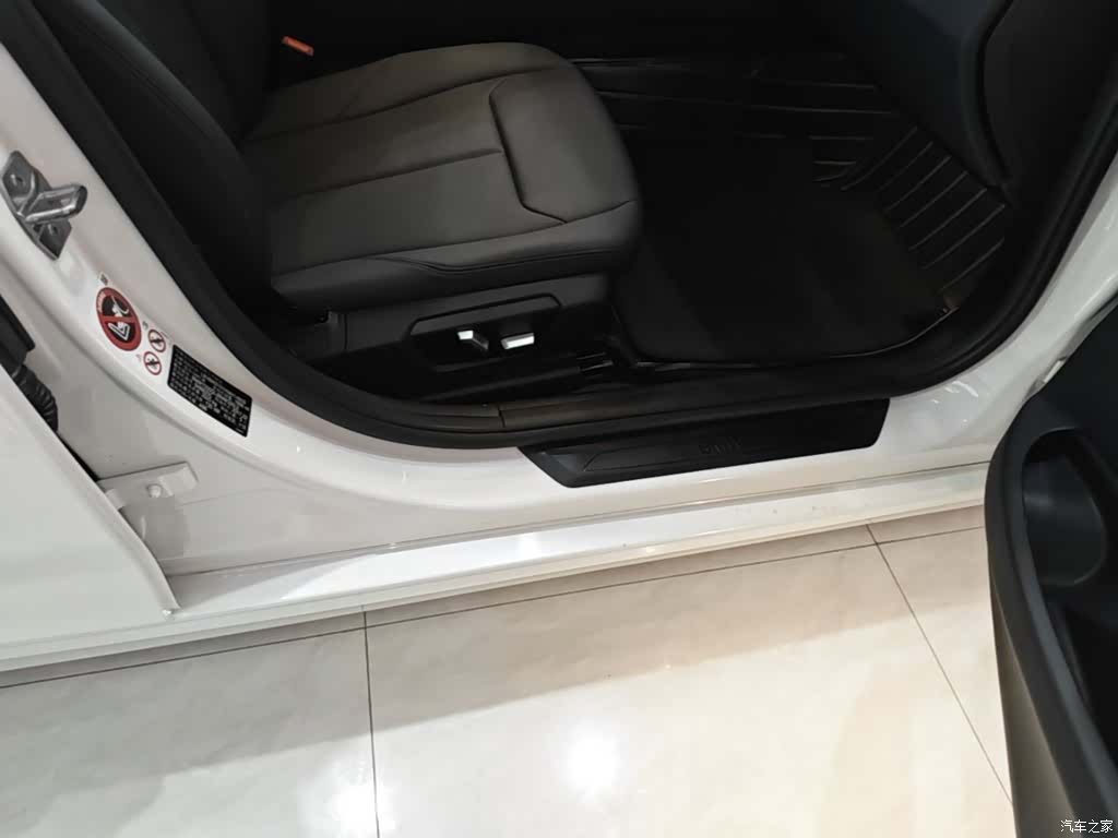 BMW 3 Series, 2017 21