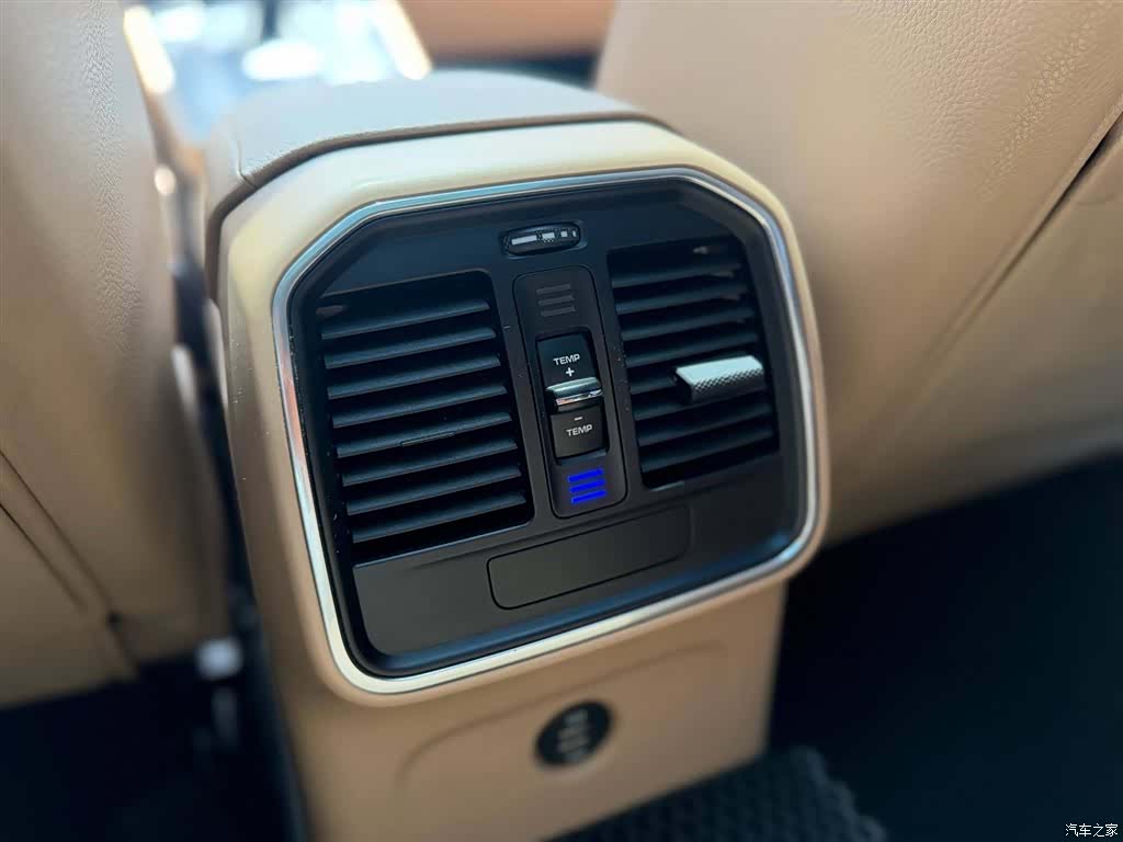 Porsche Macan, 2018 11