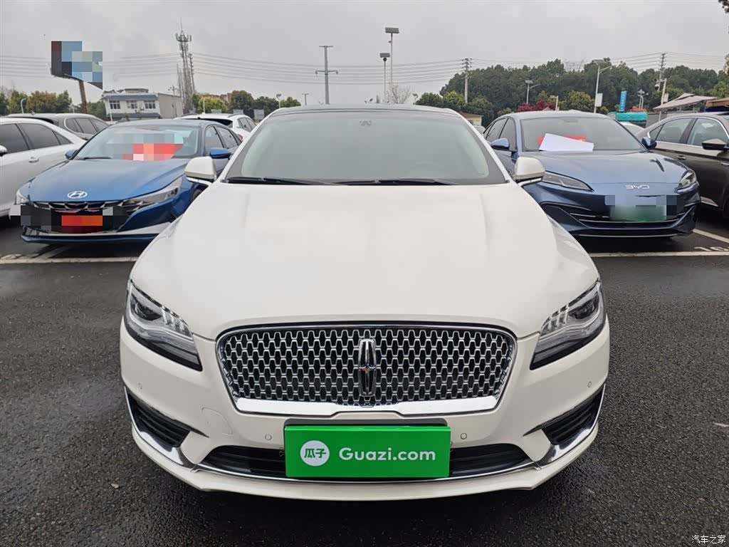 Lincoln MKZ, 2019 3