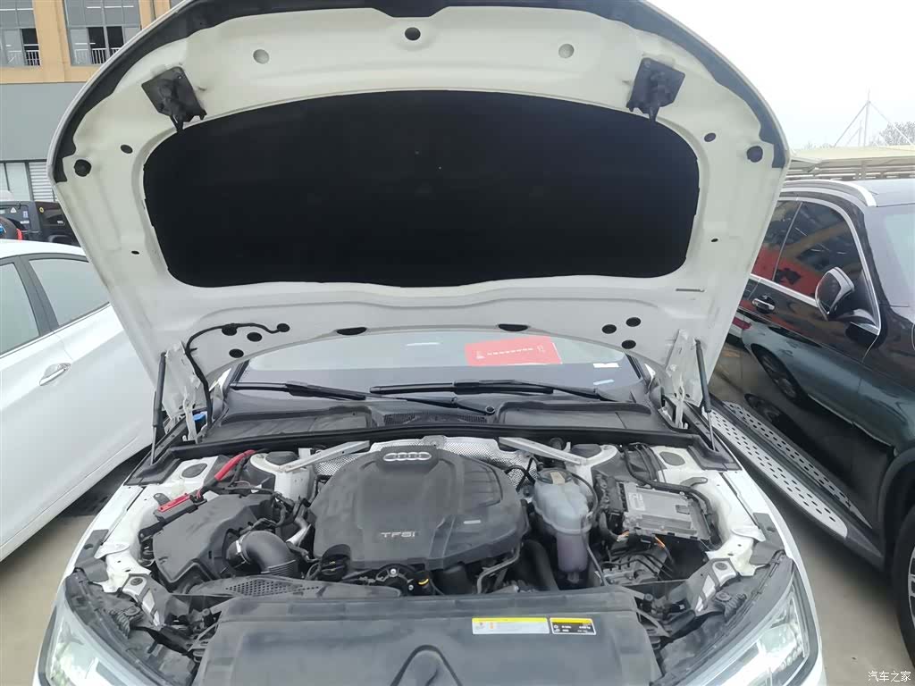 Audi A4L, 2019 16