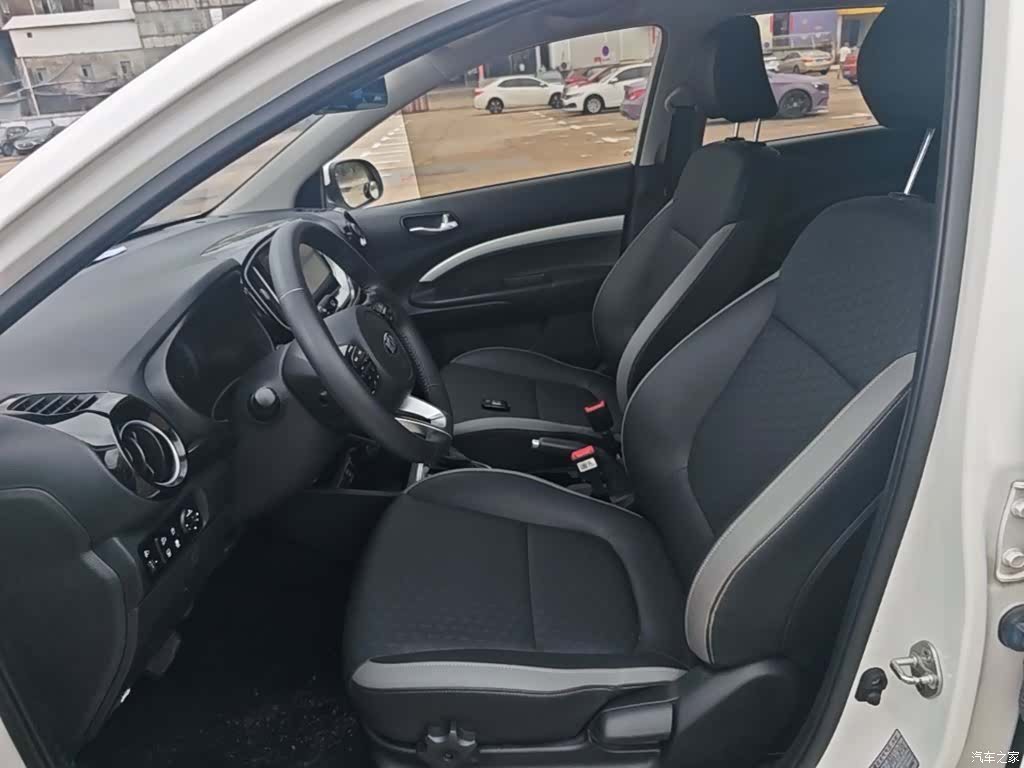 Kia KX1, 2018 11