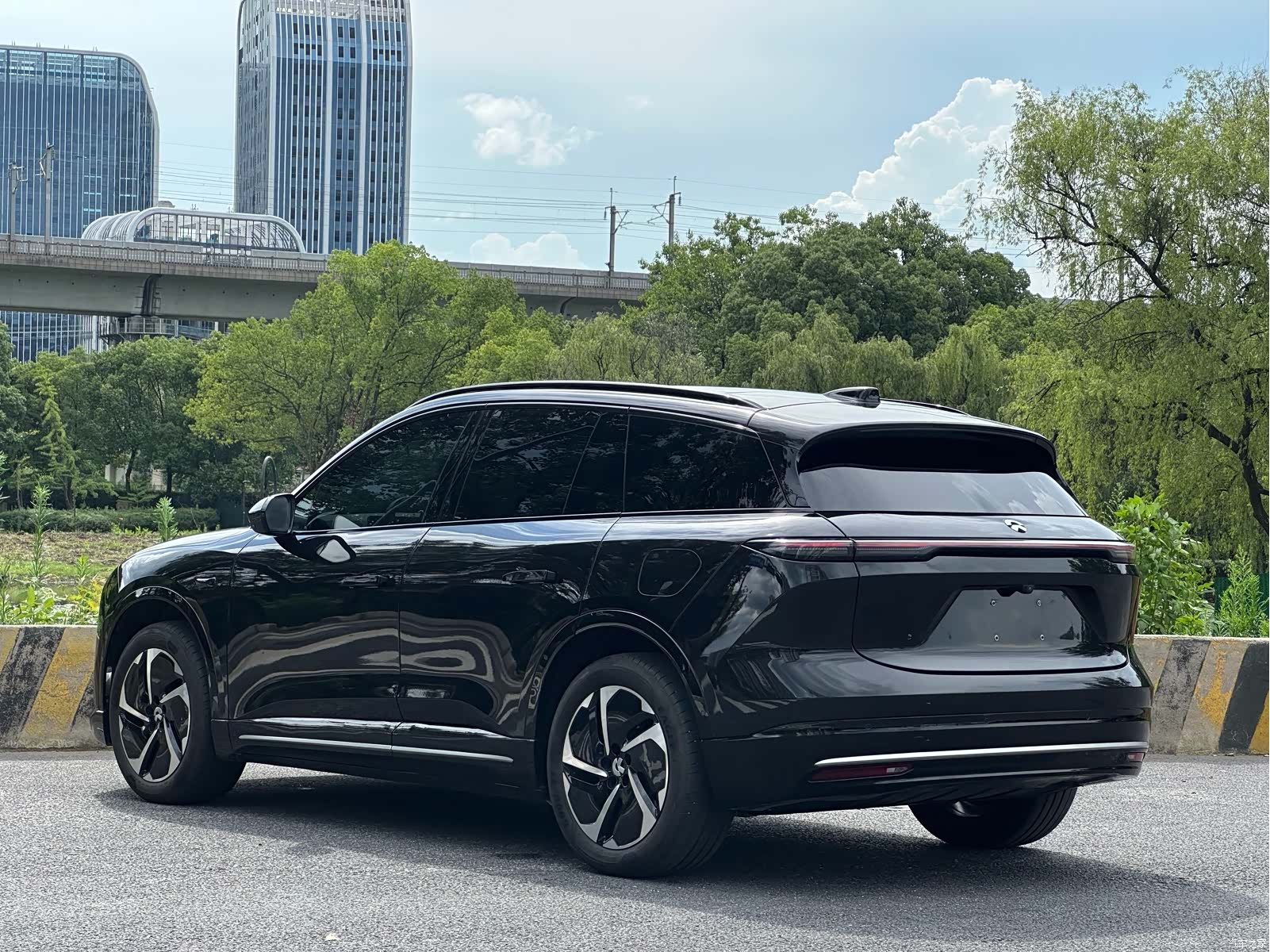 NIO ES6, 2025 все фото