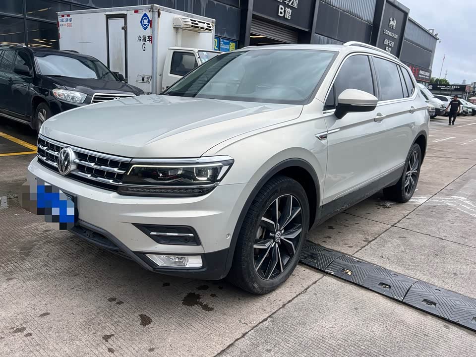 Geely Taizhou Car