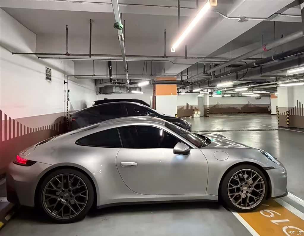 Porsche 911, 2025 все фото